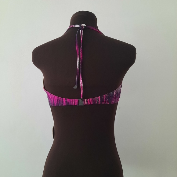 Bundle of Two Swim Bandeau Bikini Tops Oakley & VS - Picture 6 of 16